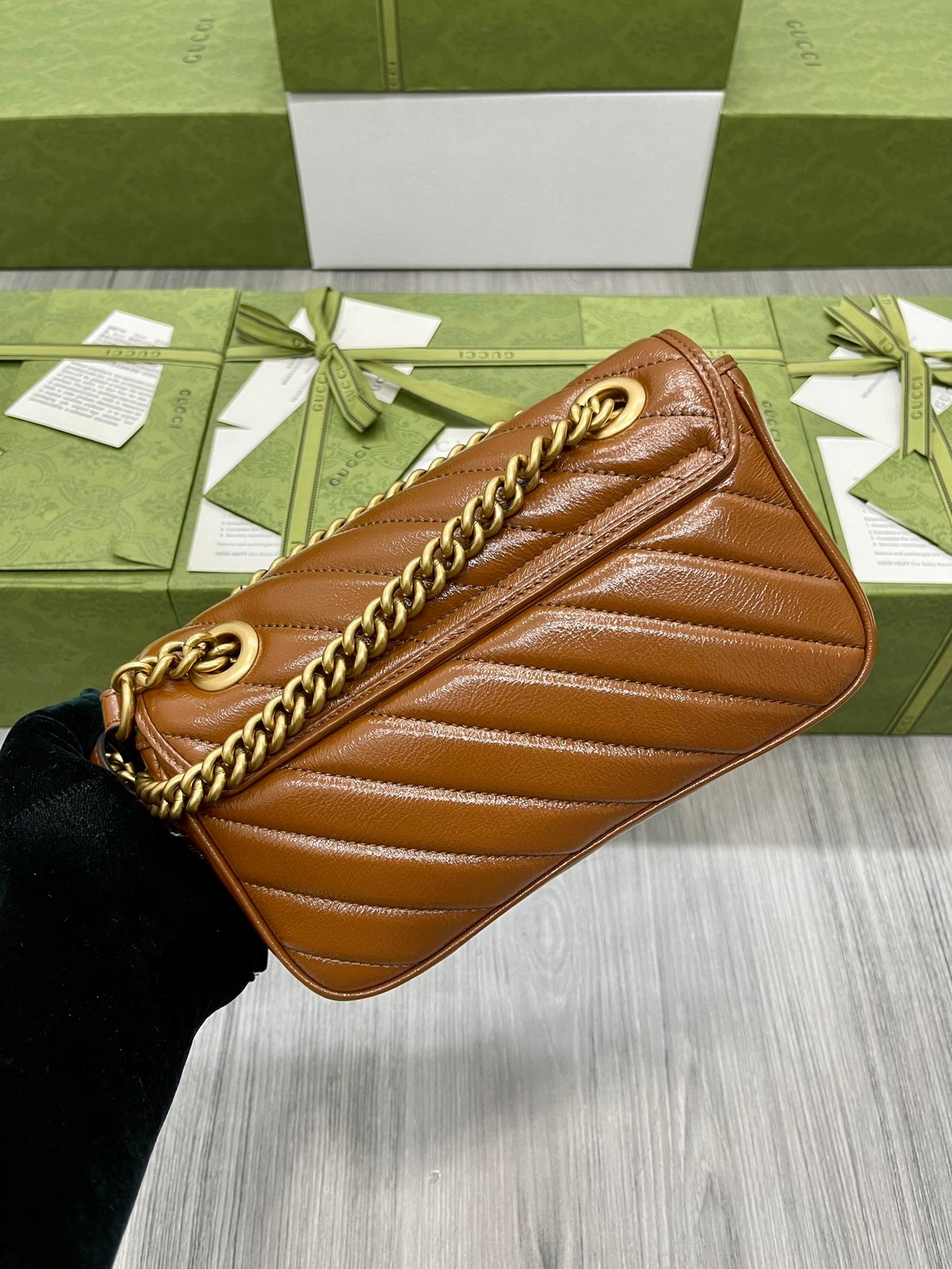 1XB51BDE Stylish leather bag 