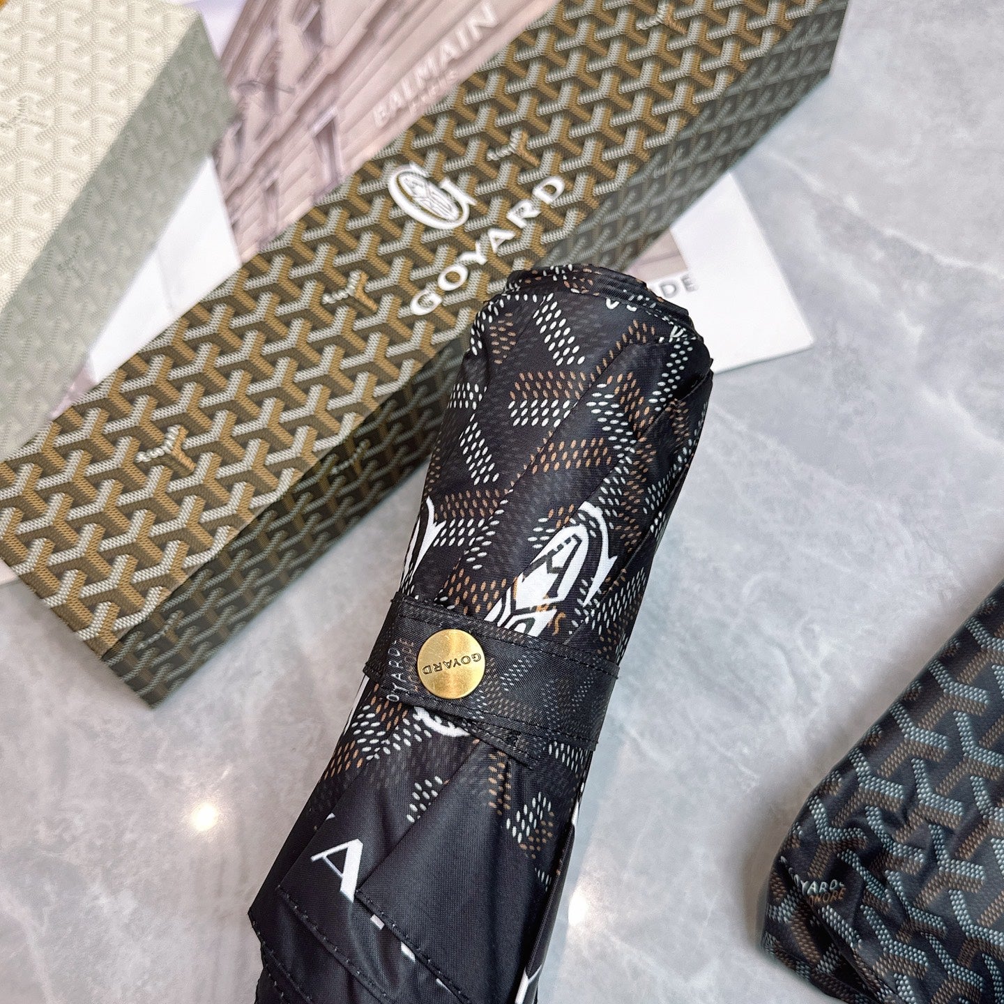 15RA149SDE Stylish UV resistant umbrella
