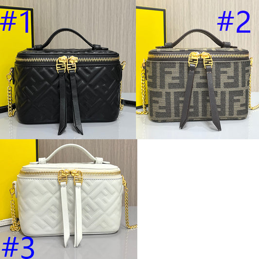 15RF59BDE Stylish leather bag