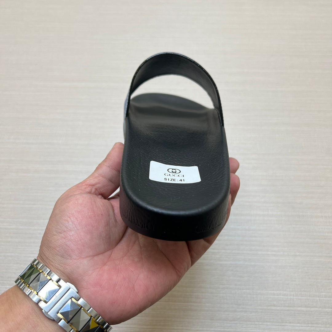 5LB235ZDE Stylish Slippers