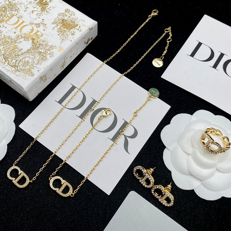 14D499XDE Stylish Rings Earrings Bracelets  Necklaces