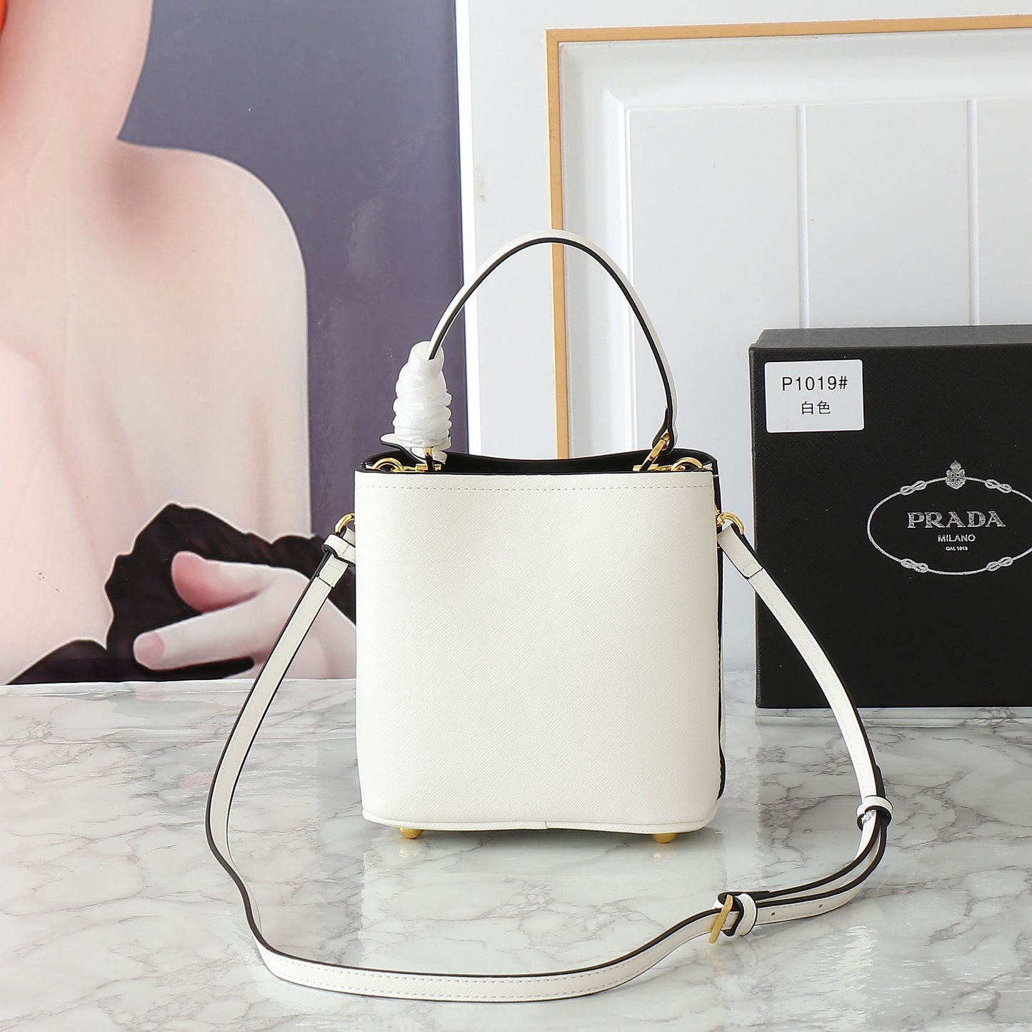 1WP102BDE Stylish leather bag