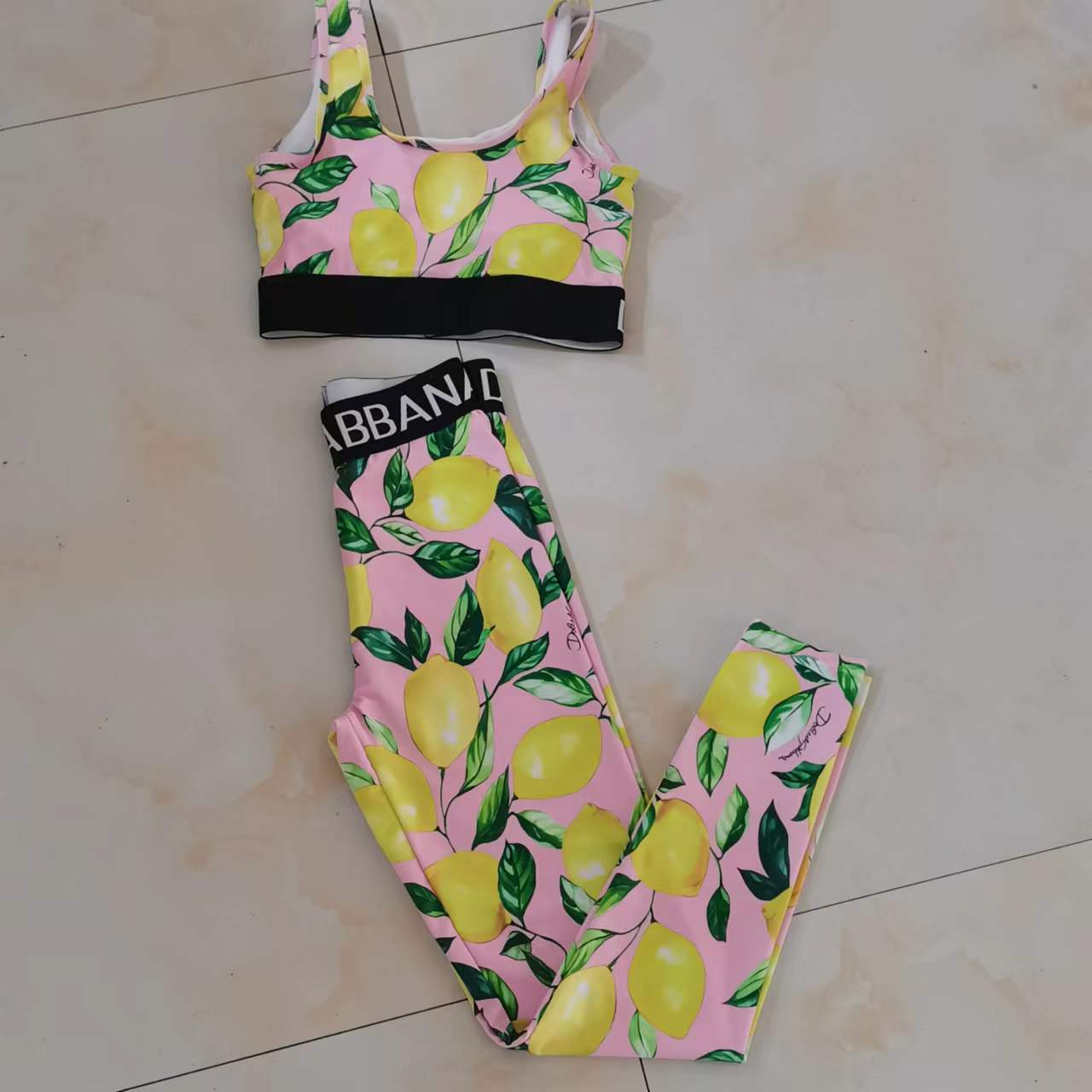 14A80YDE Stylish Long sleeve swimsuit