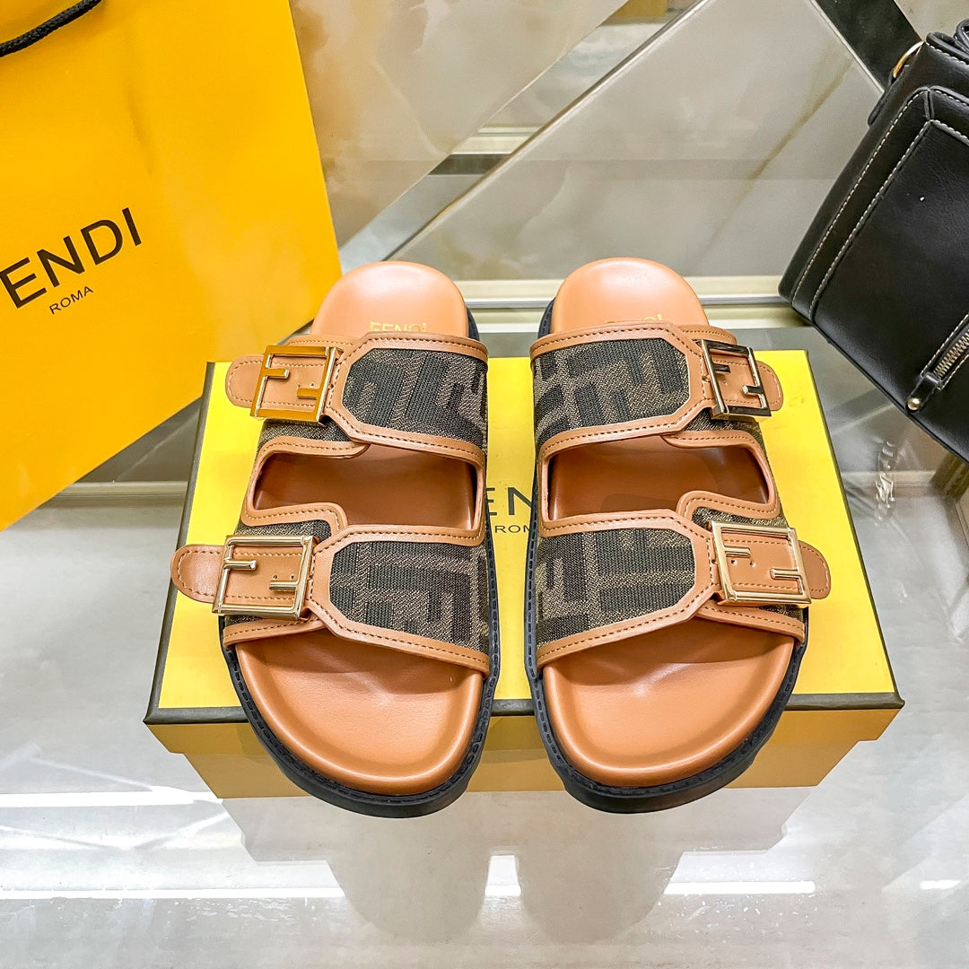 14F69ZDE Stylish slippers