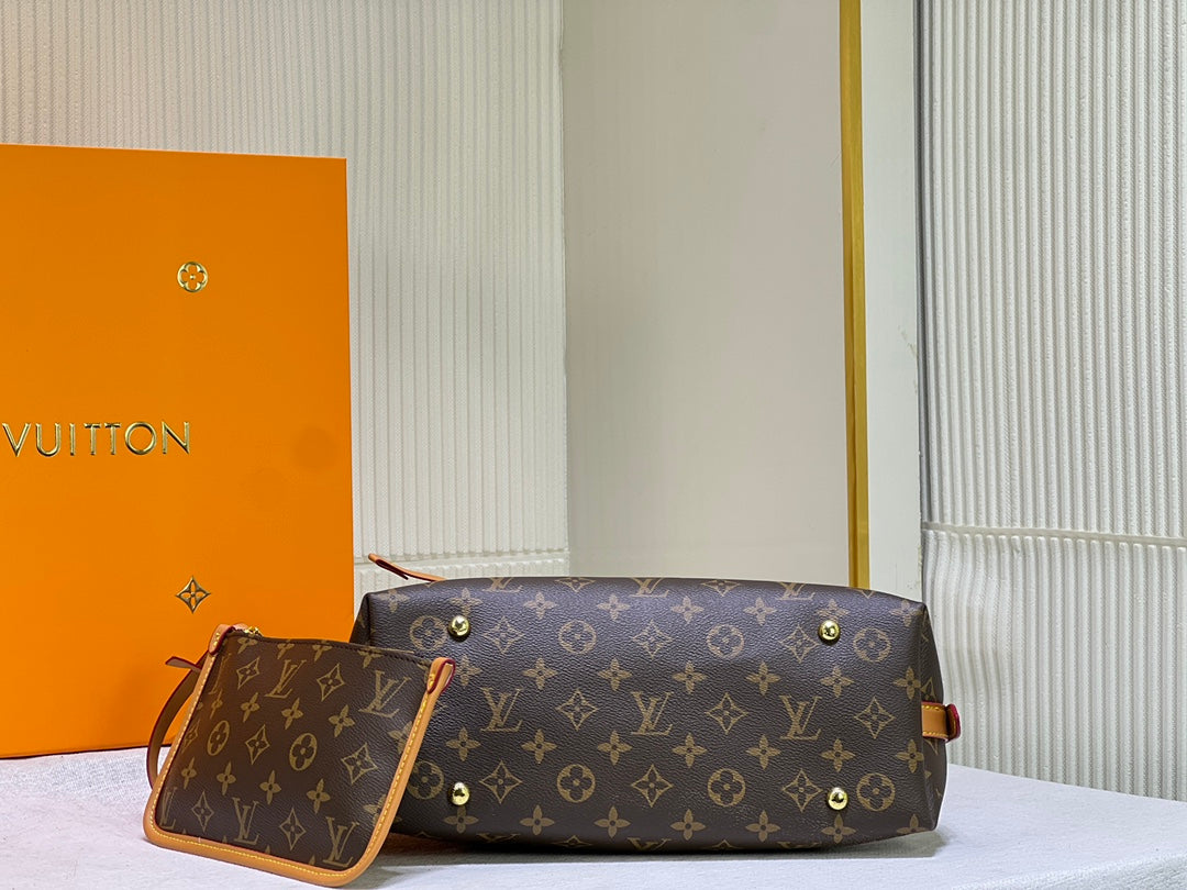 1XE147BDE Stylish leather bag 