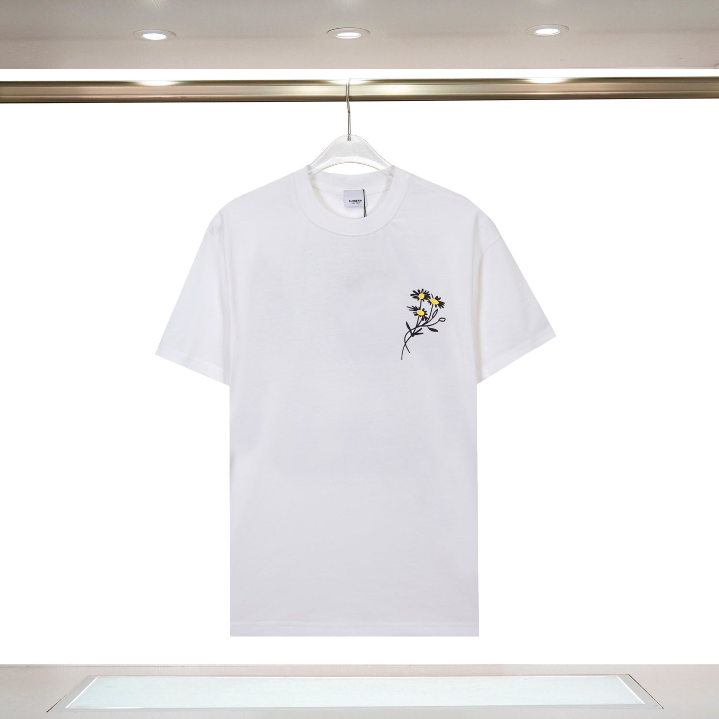 125WR30UDE Stylish T-shirts