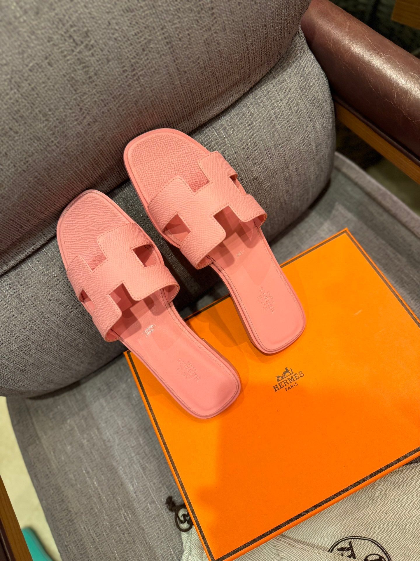 1ZH236ZDE Stylish Slippers