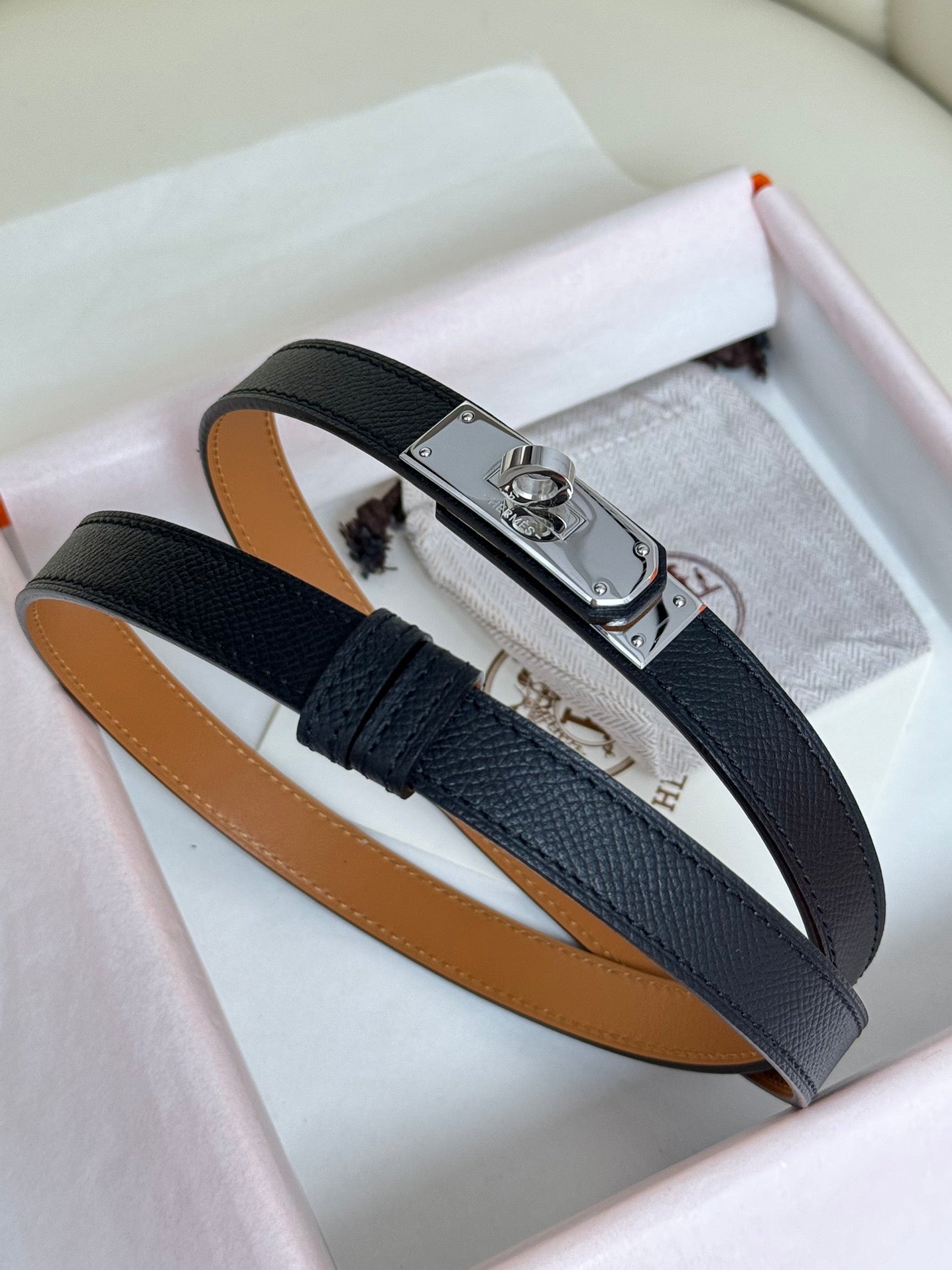 1WH196PDE Stylish  High quality leather belt With full package