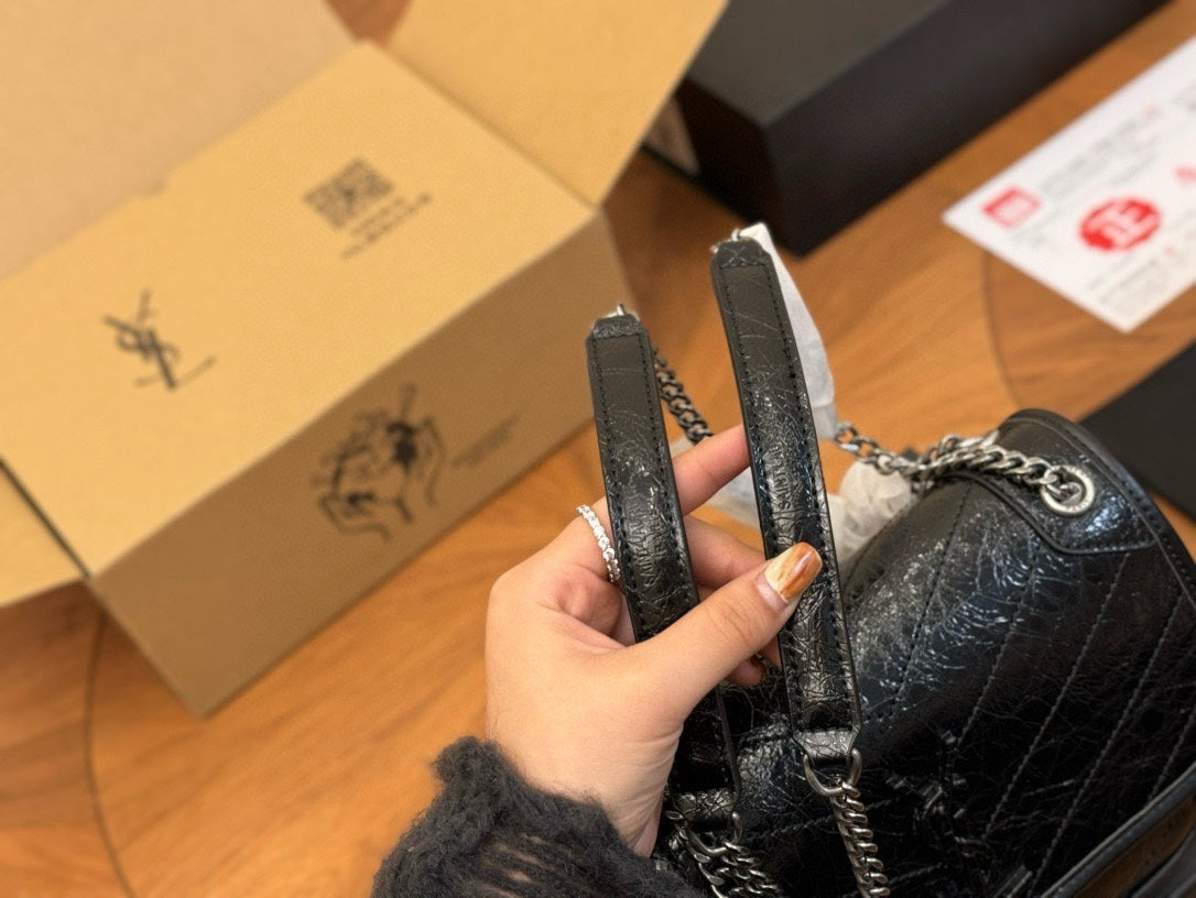 6XSL429BDE Stylish leather bag