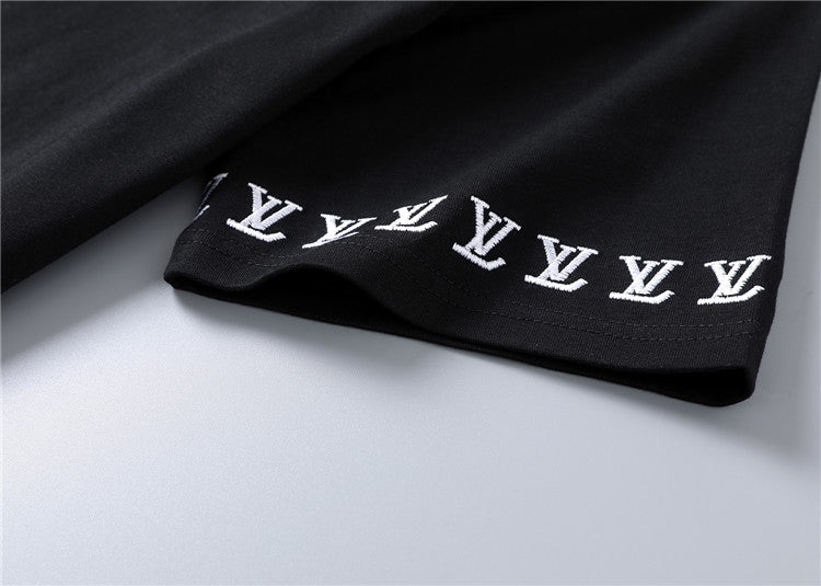 135WE82UDE Stylish T-shirts