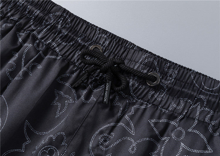 135WE105UDE Stylish shirt and shorts set