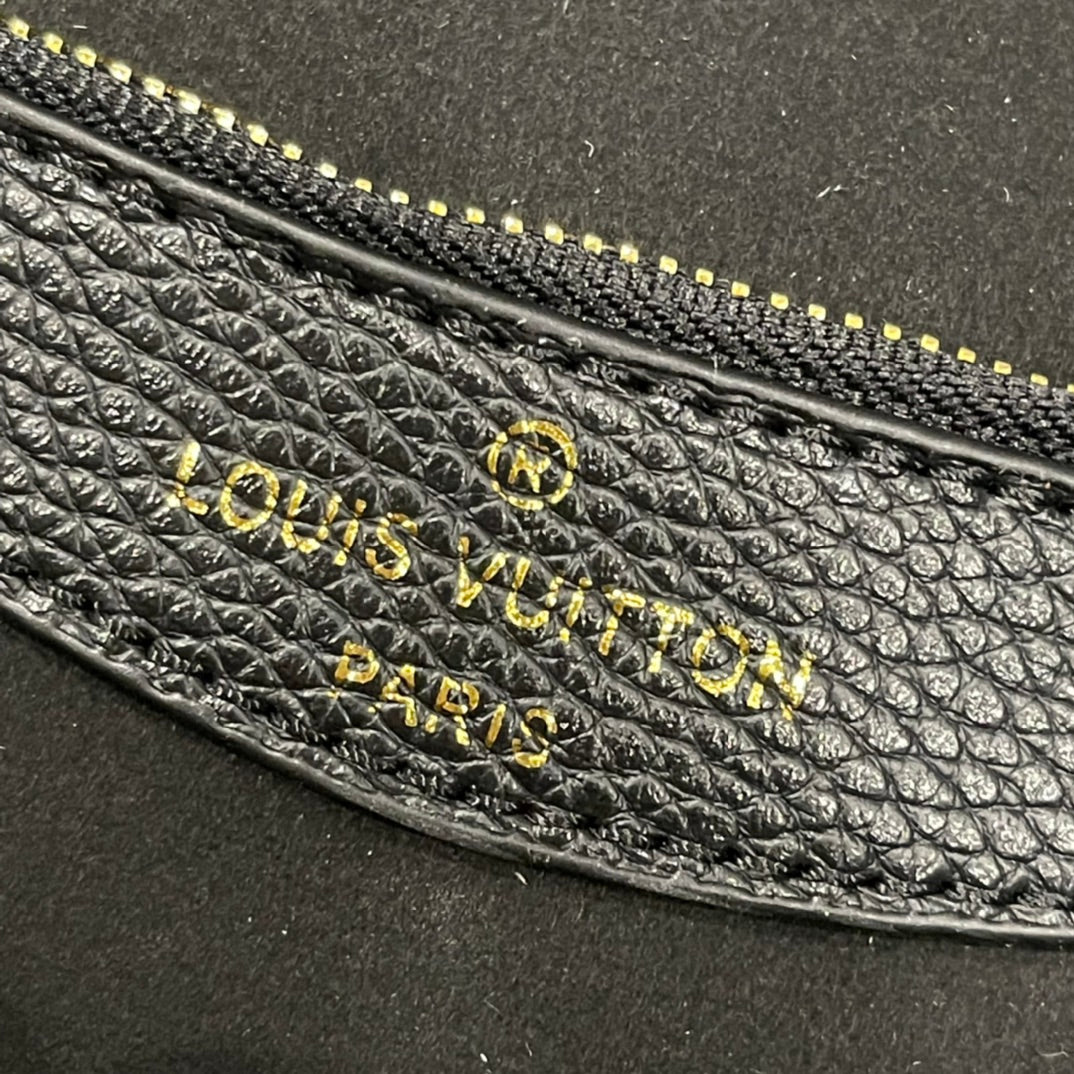 2XE318BDE Stylish leather bag 