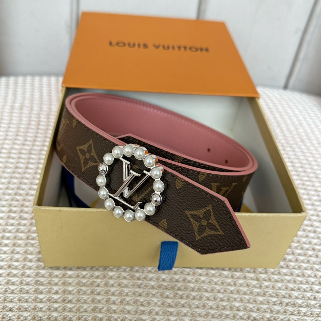 14E145PDE Stylish  High quality belt With full package