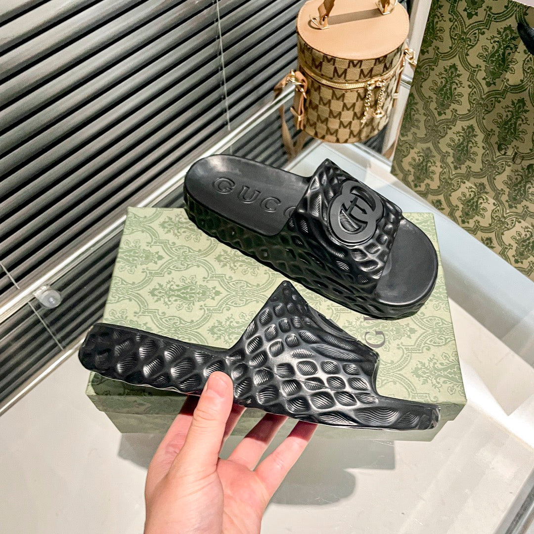 14B185ZDE Stylish Slippers