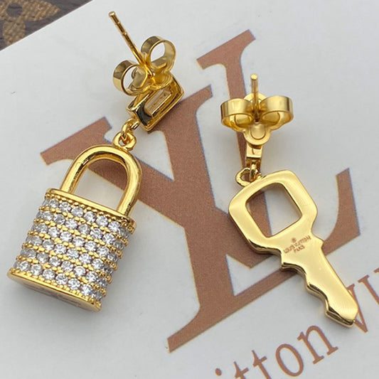 1YE129EDE Stylish Earrings