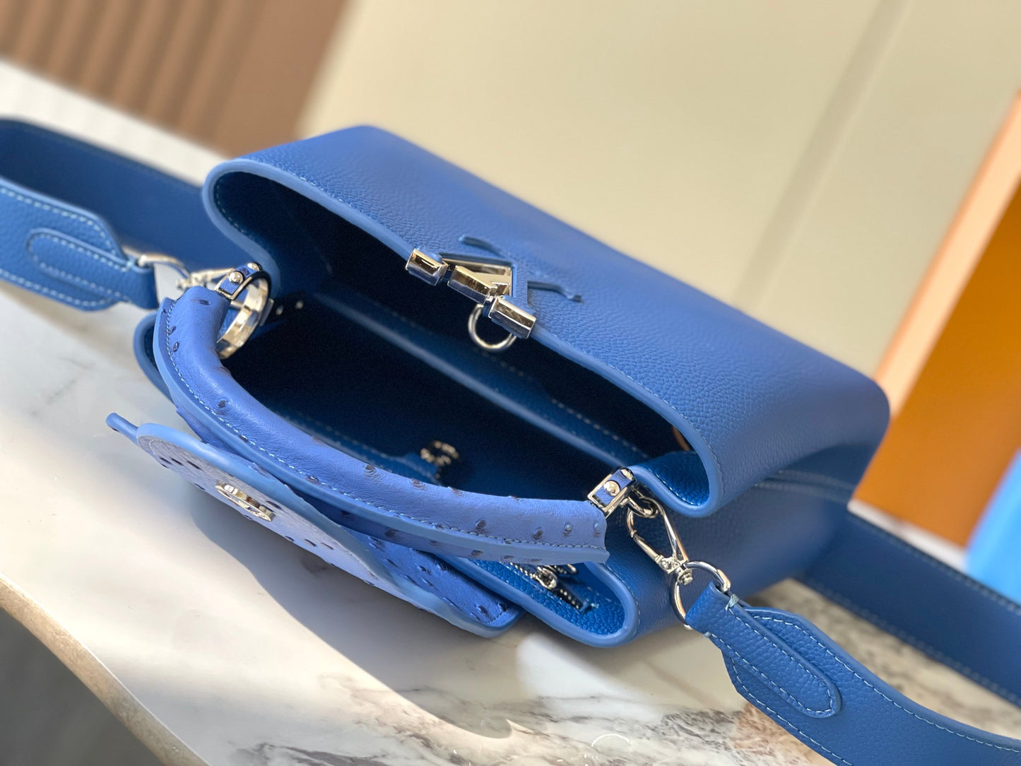 1XE448BDE Stylish leather bag