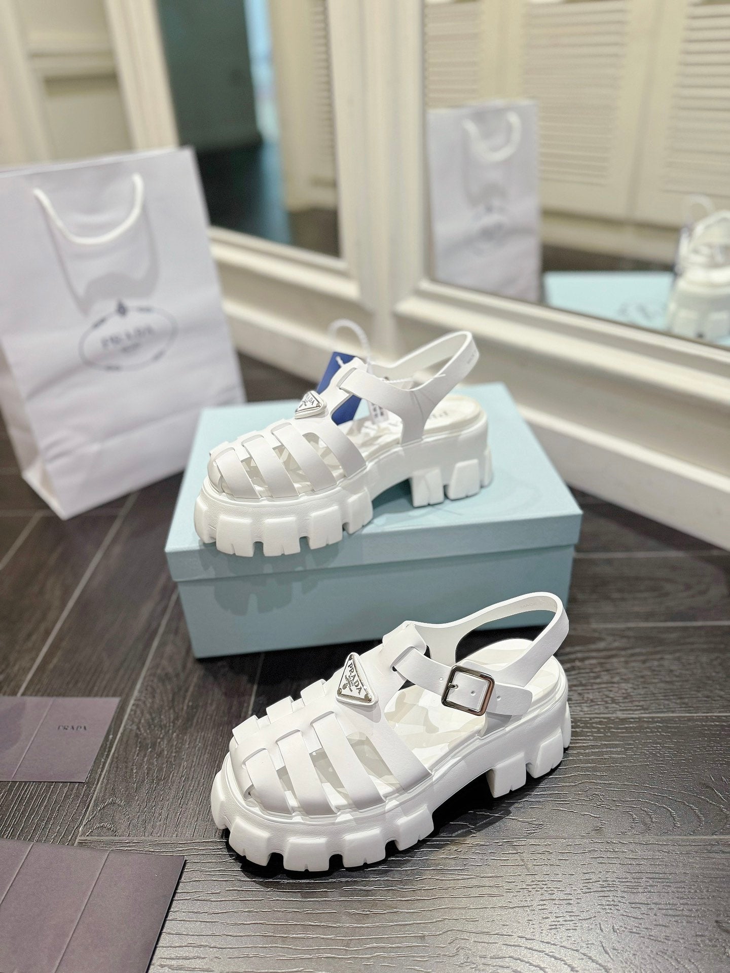 285RP51ZDE Stylish shoes