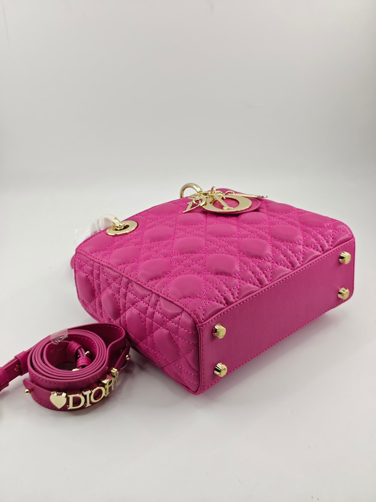 15RD60BDE Stylish leather bag