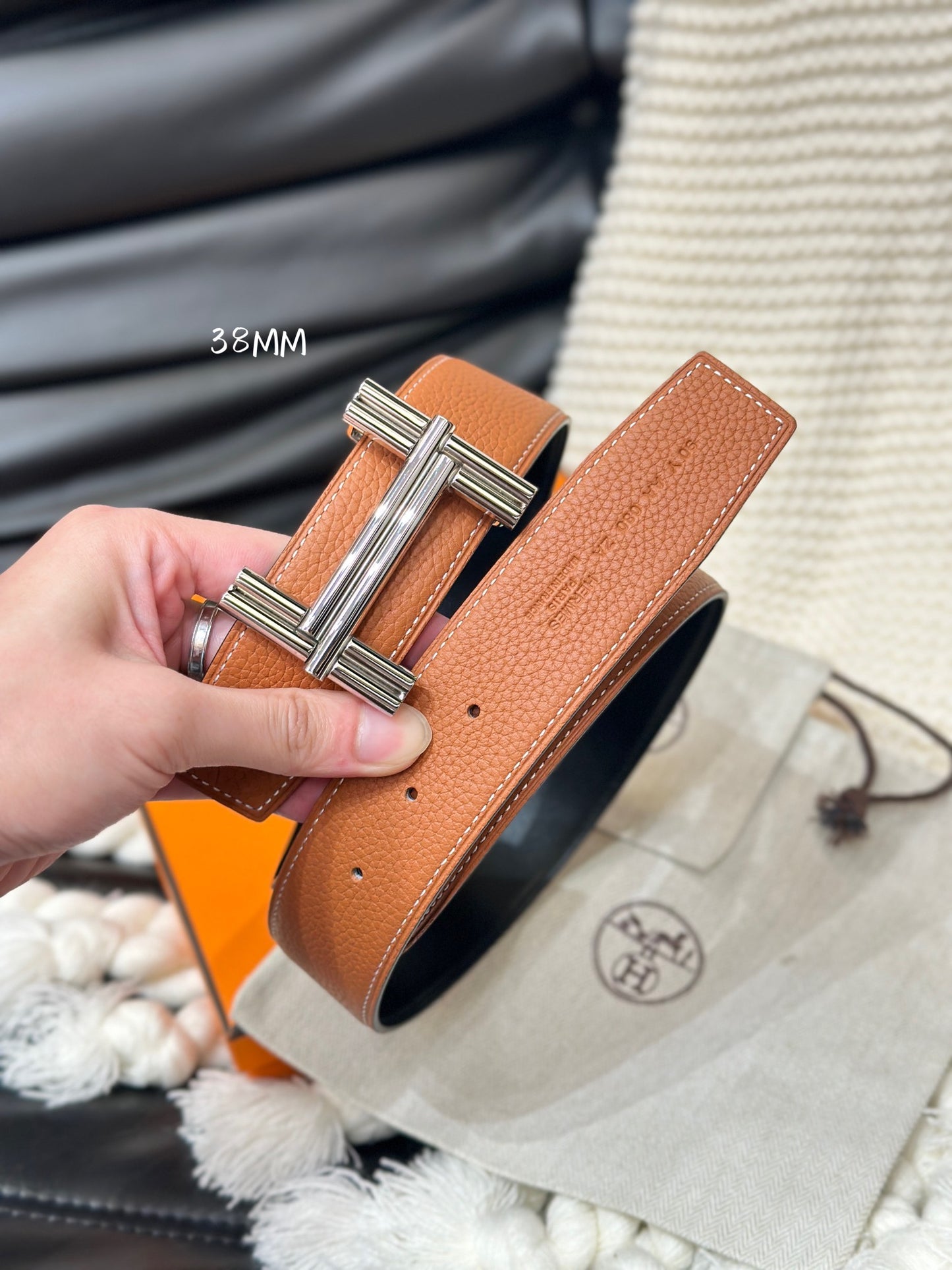 1WH192PDE Stylish  High quality belt With full package