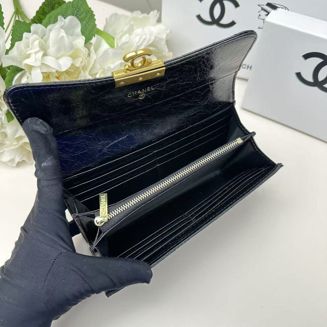 15RC84BDE Stylish leather bag
