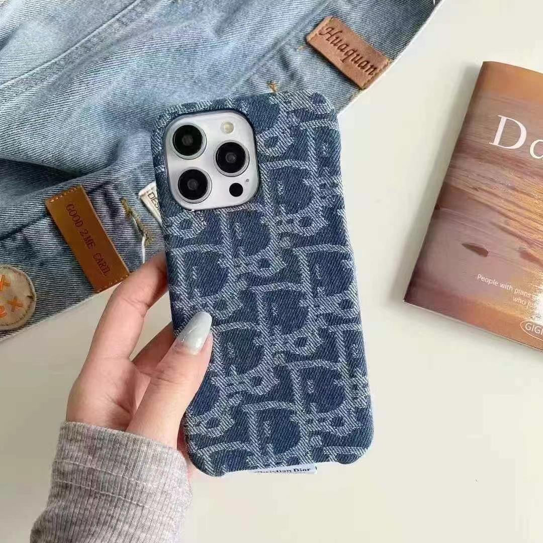 135RD202ADE Stylish Phone Case