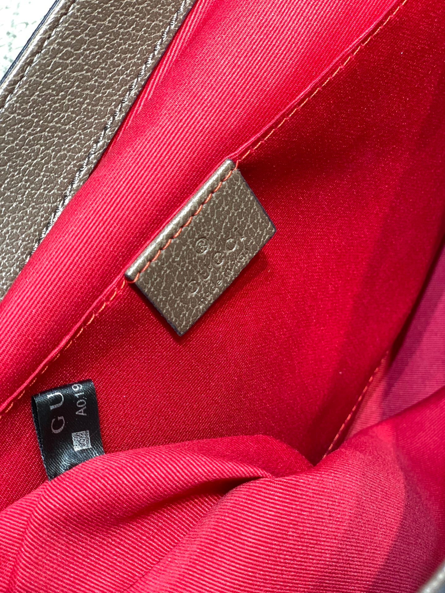 1XB271BDE Stylish leather bag 