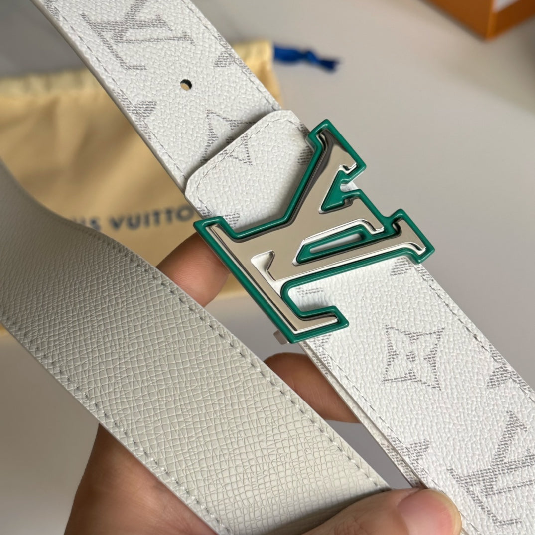 14E59PDE Stylish  High quality belt With full package