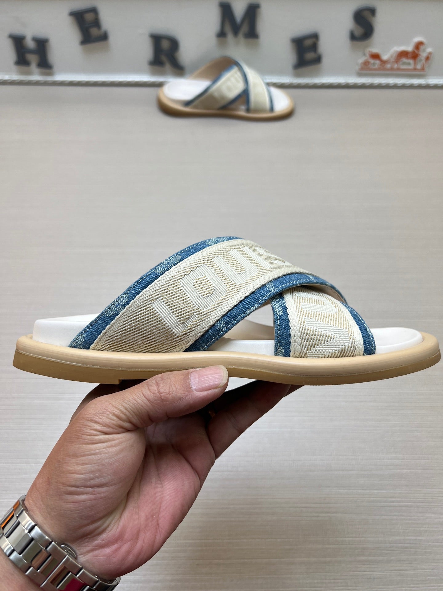535ZE274ZDE Stylish Slippers