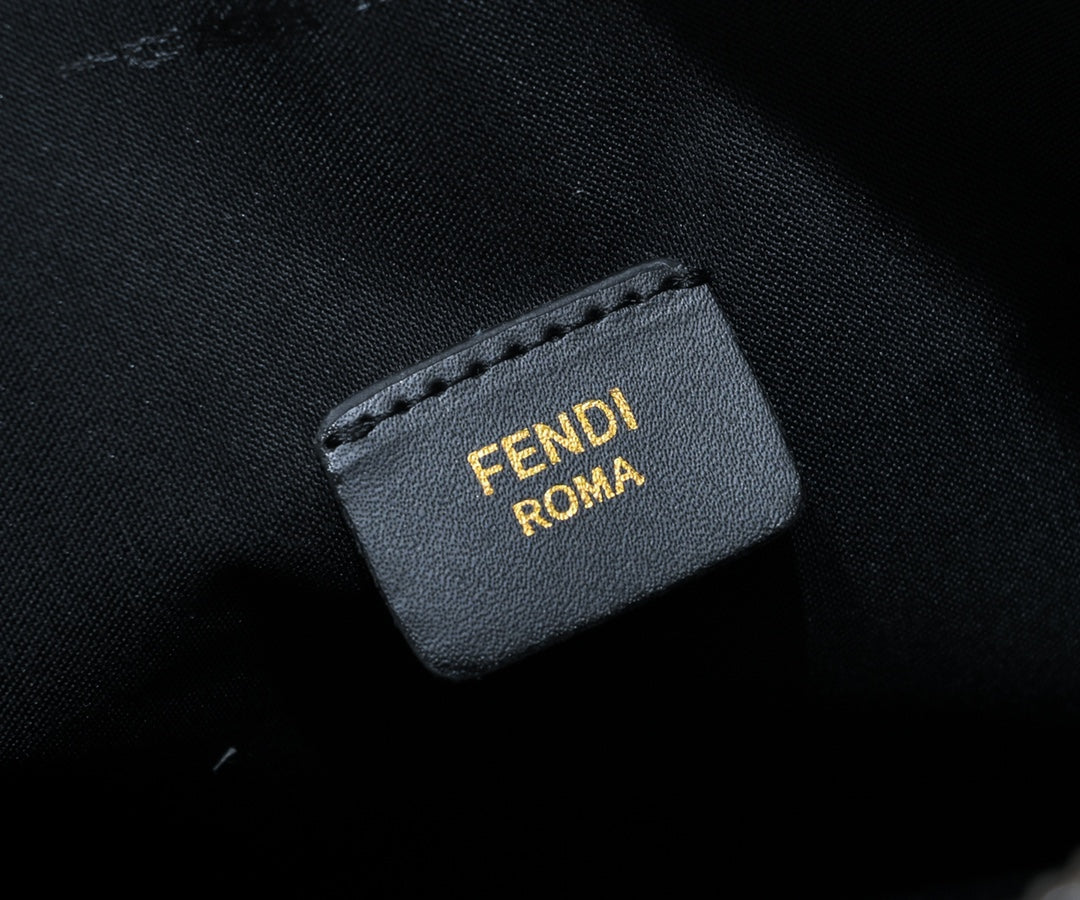 2XF331BDE Stylish leather bag 