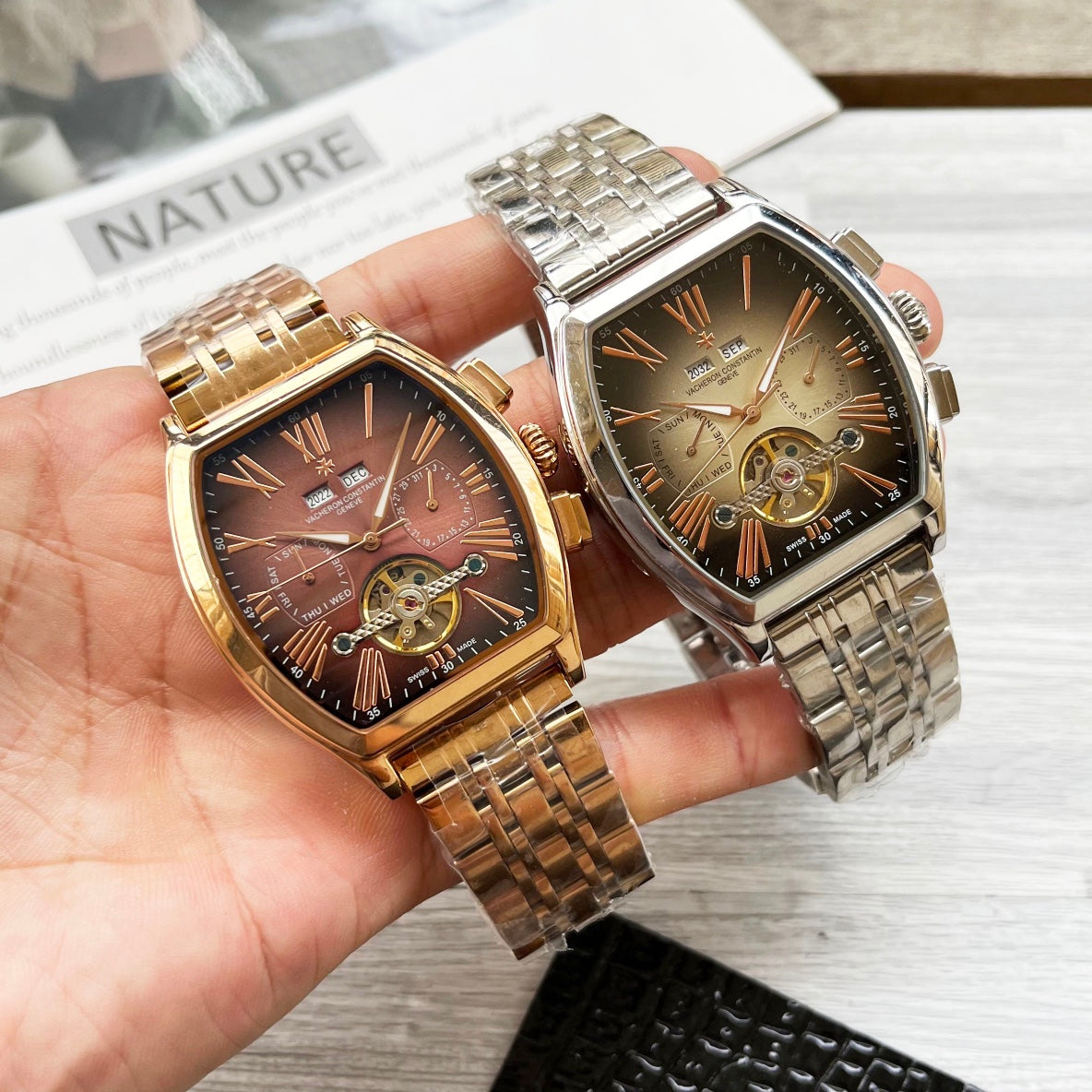 255RA19LDE Stylish Watches