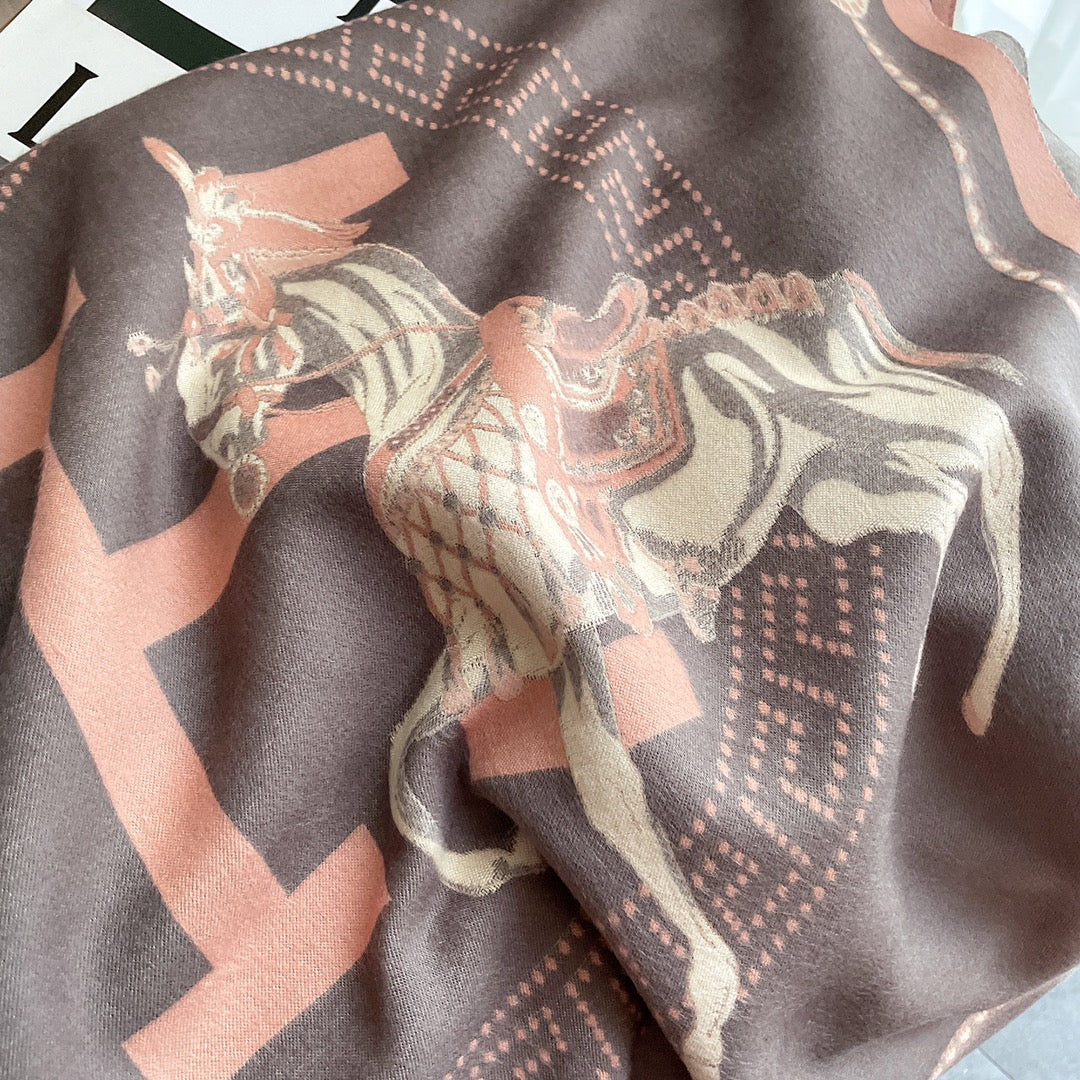 185ZH26WDE Stylish Winter Scarves