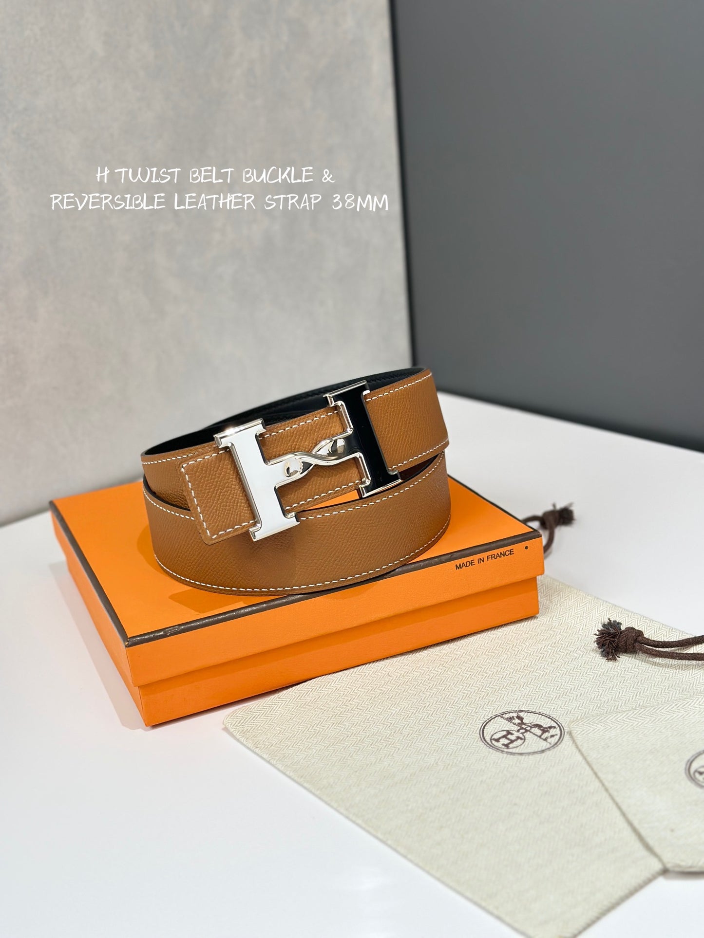 1WH194PDE Stylish  High quality belt With full package