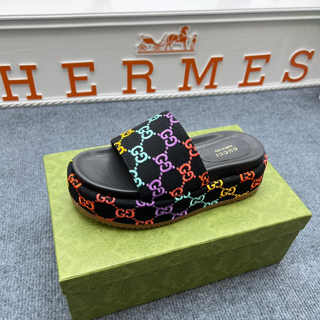 5YB72ZDE Stylish leather sandals