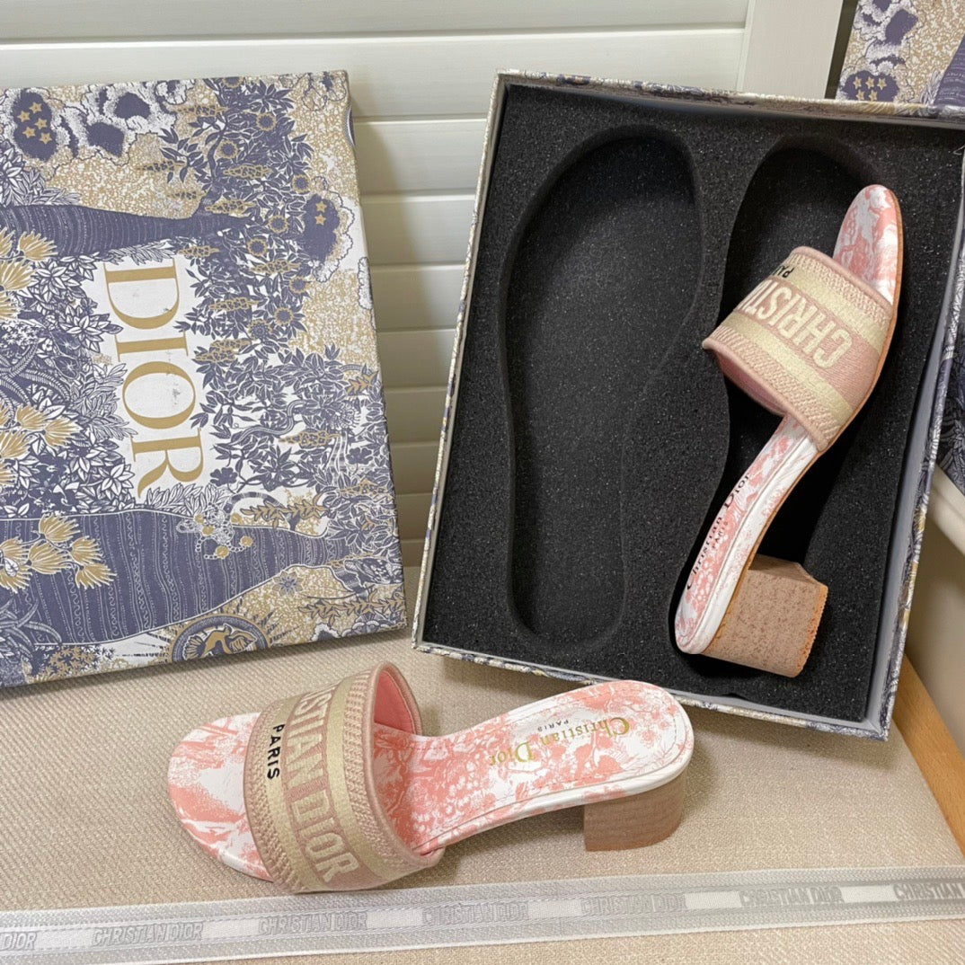 14D64ZDE Stylish sandals