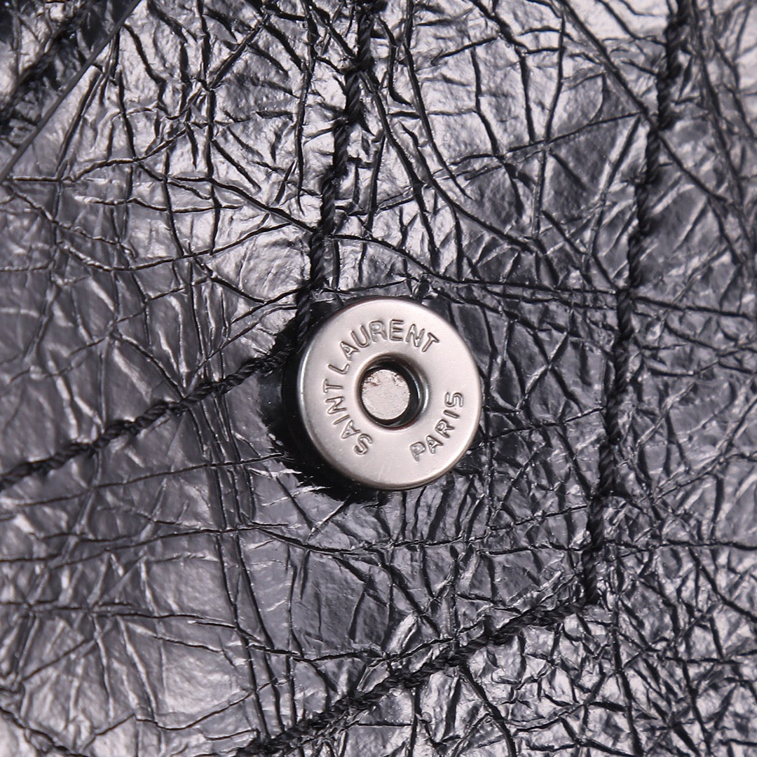 1XSL17BDE Stylish leather bag 