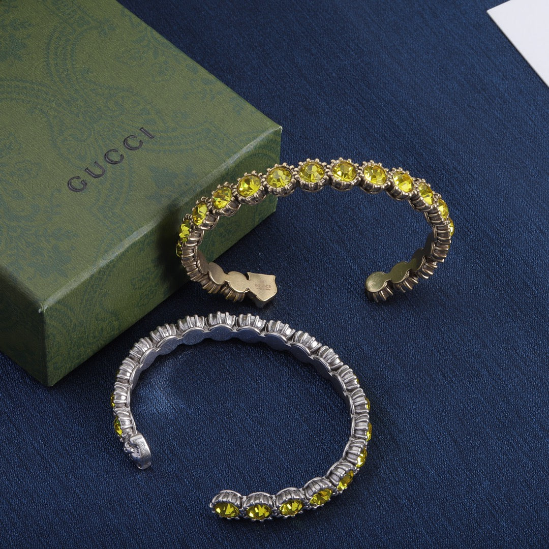 14B393KDE Stylish Bracelets