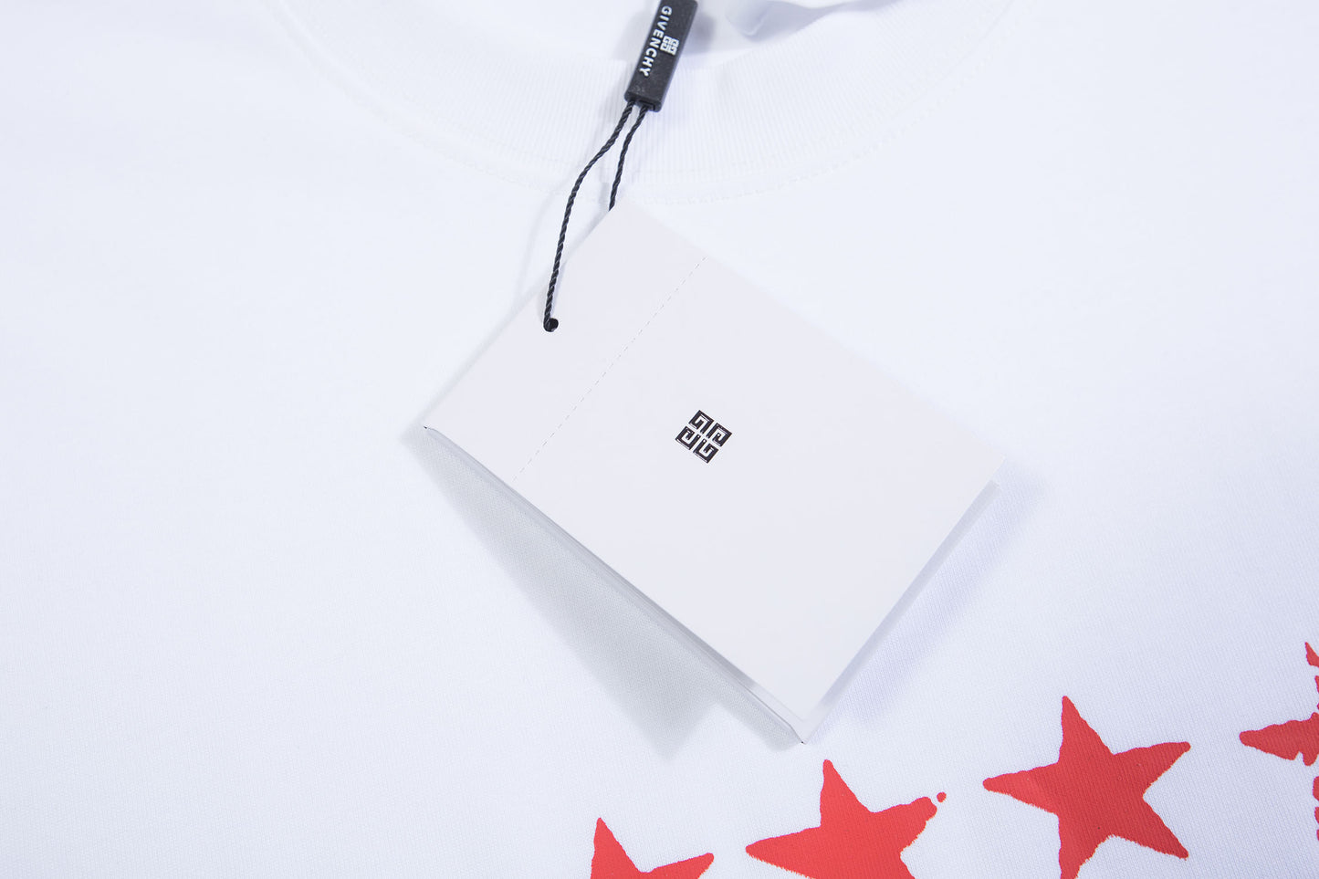 145RA204UDE Stylish T-shirt