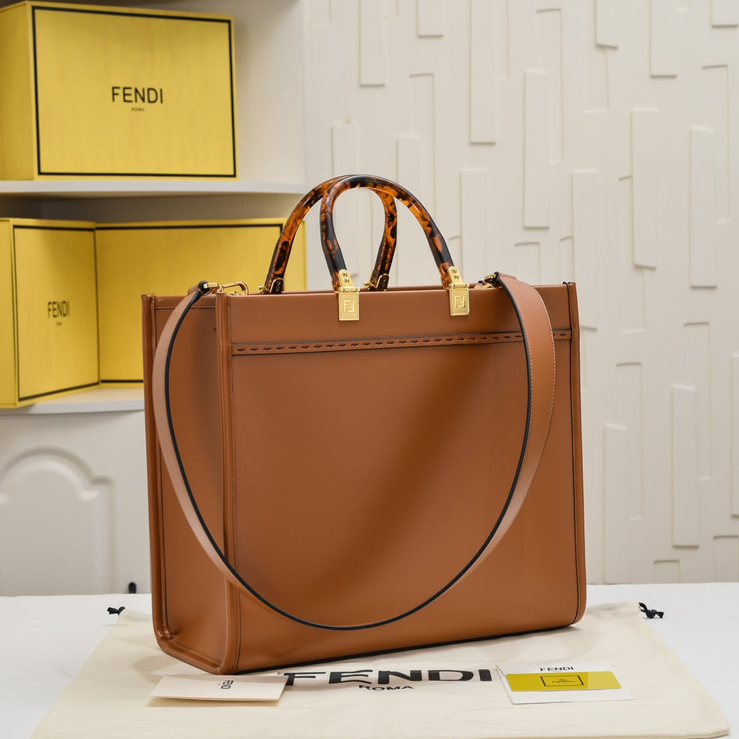 175NF8BDE Stylish  leather bag