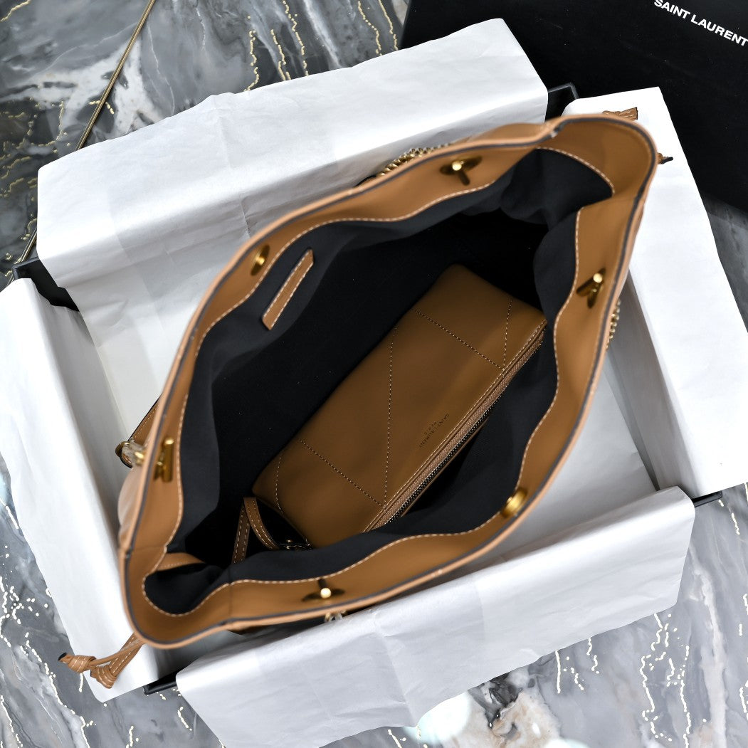 15RSL38BDE Stylish leather bag