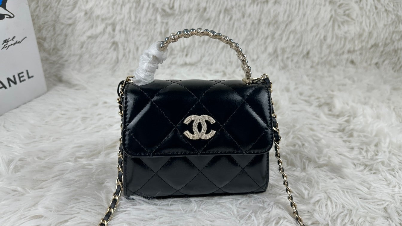 1XC376BDE Stylish leather bag 