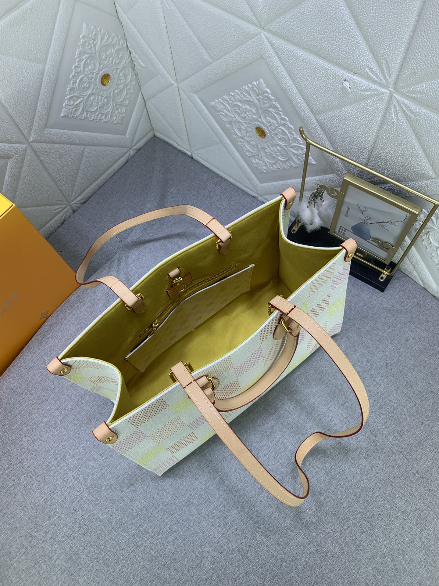 2XE345BDE Stylish leather bag 