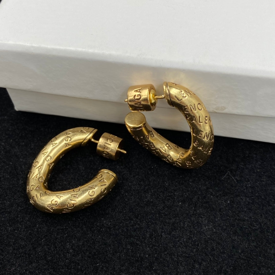 14J145EDE Stylish Earrings