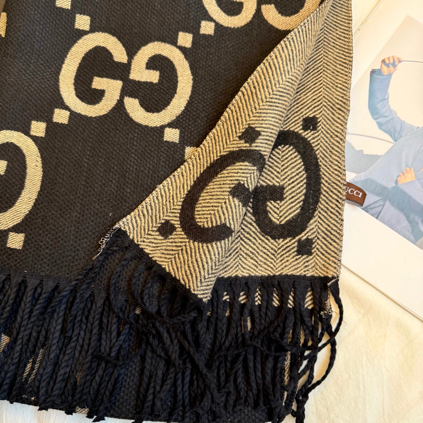 185ZB38WDE Stylish Winter Scarves