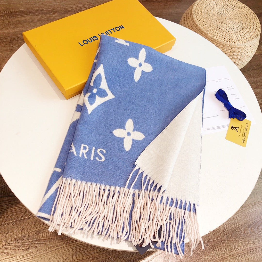 175RE46WDE Stylish Winter Scarves