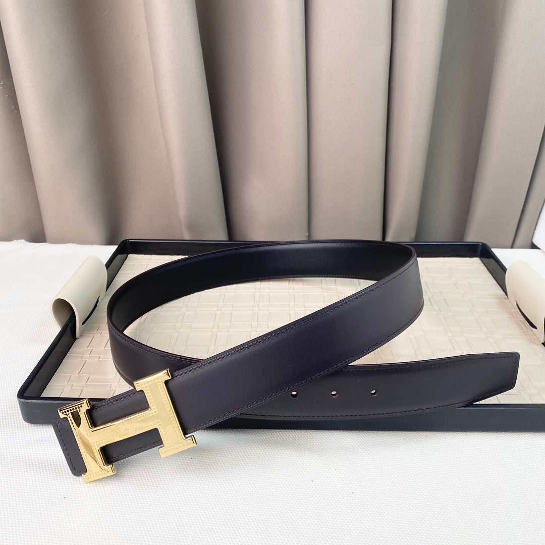 14H114PDE Stylish  High quality belt With full package