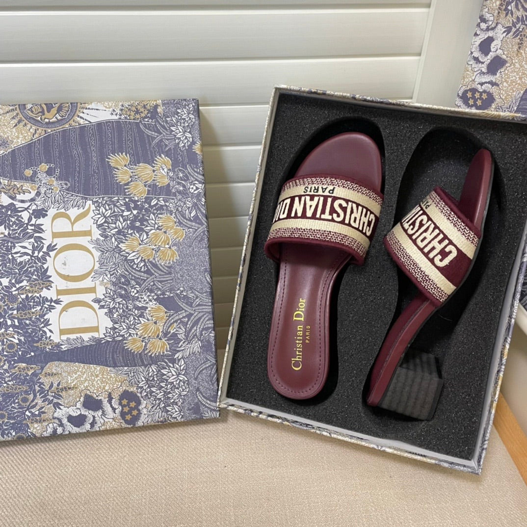 14D64ZDE Stylish sandals