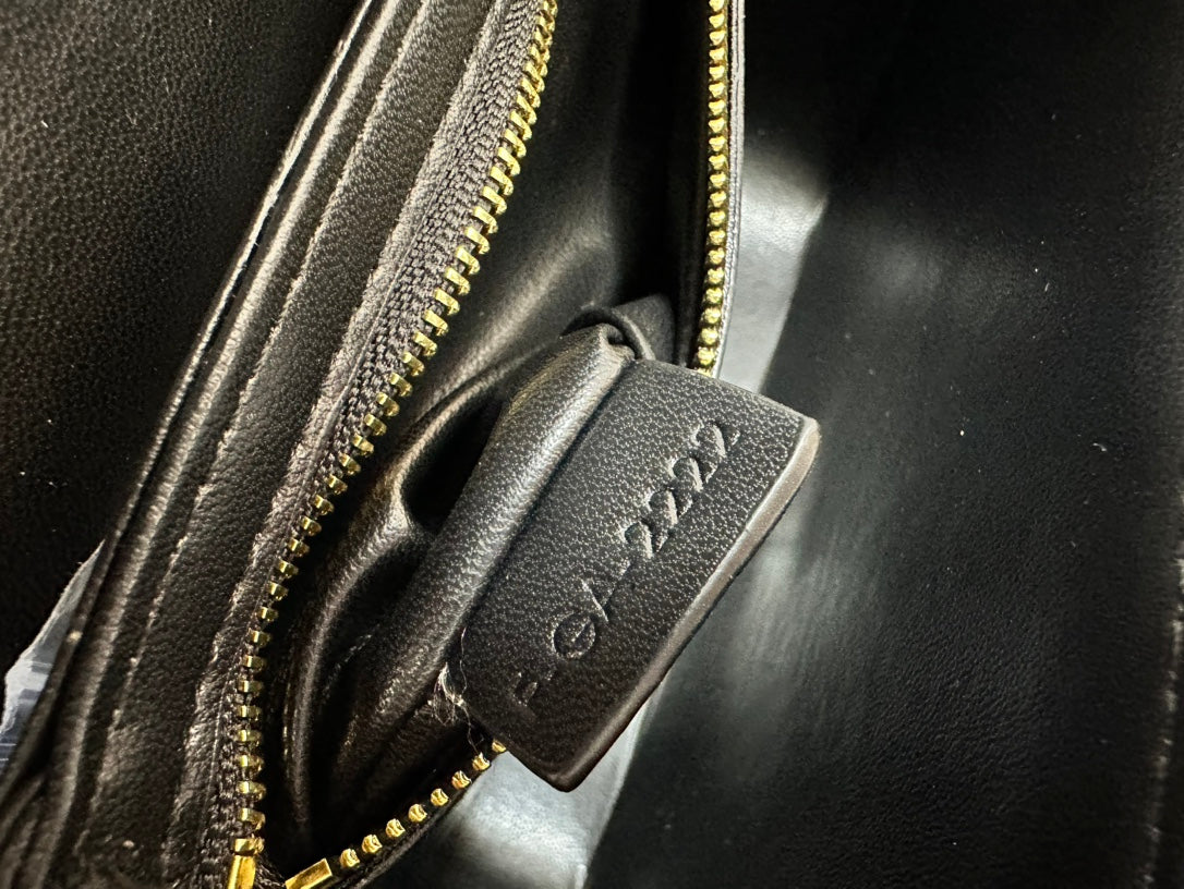 1WN61BDE Stylish leather bag