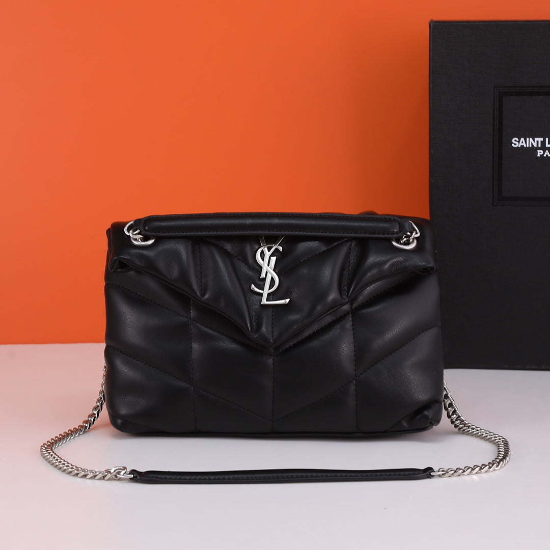 1XSL16BDE Stylish leather bag 