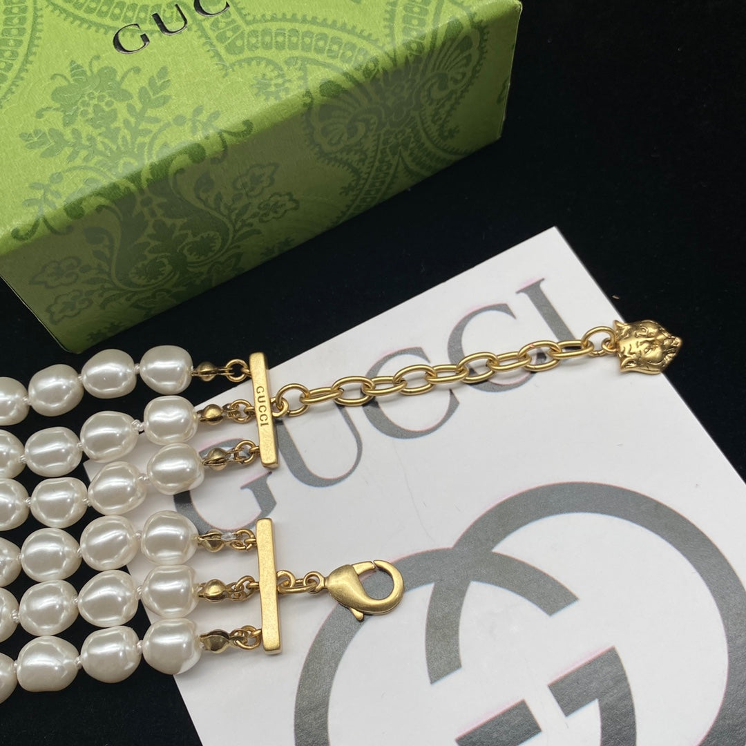 14B823KDE Stylish   Necklaces Earrings