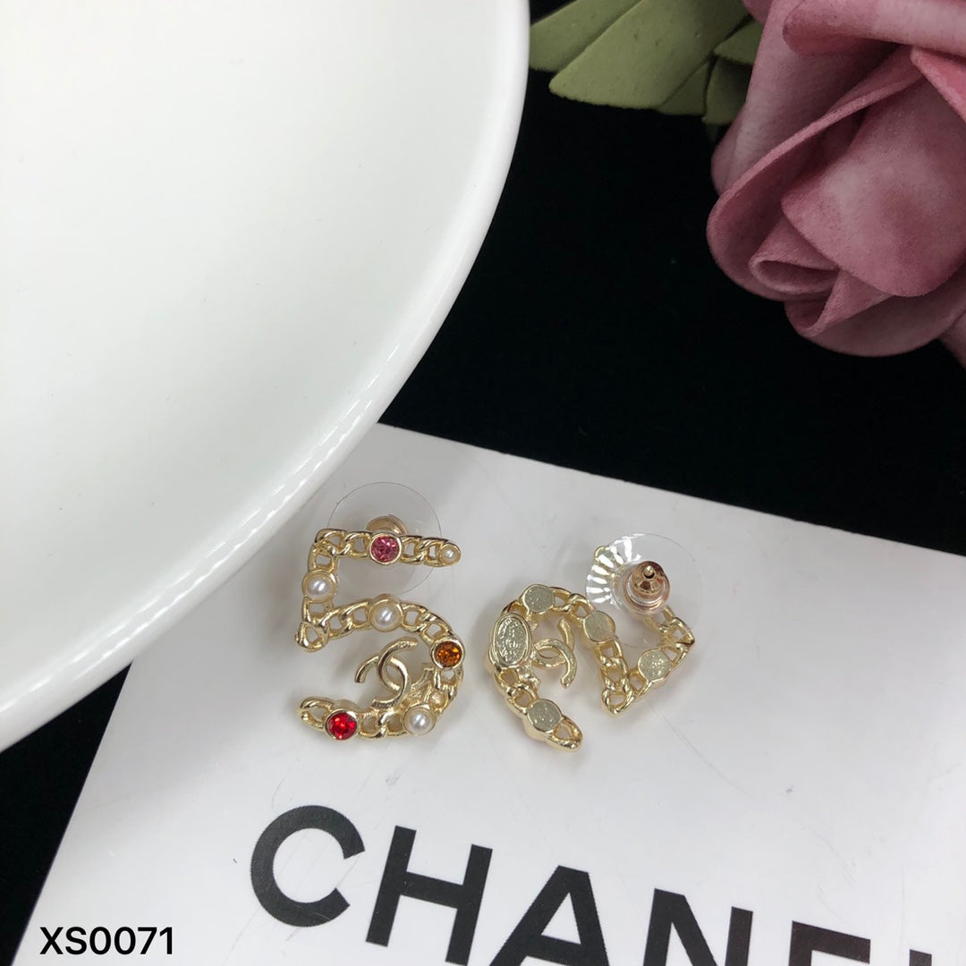 1YC174EDE Stylish Earrings
